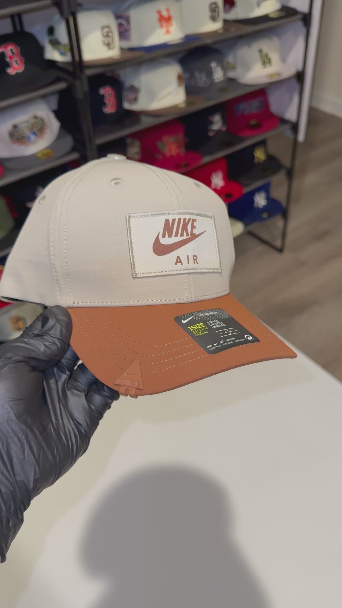 Gorra new era Nike
